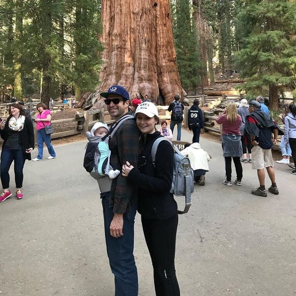 Meet your Posher, Courtney - Picture 1 of 1